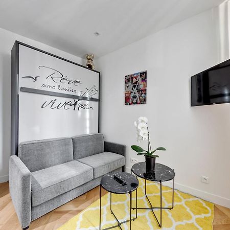213-Suite Givenchy Paris Extérieur photo
