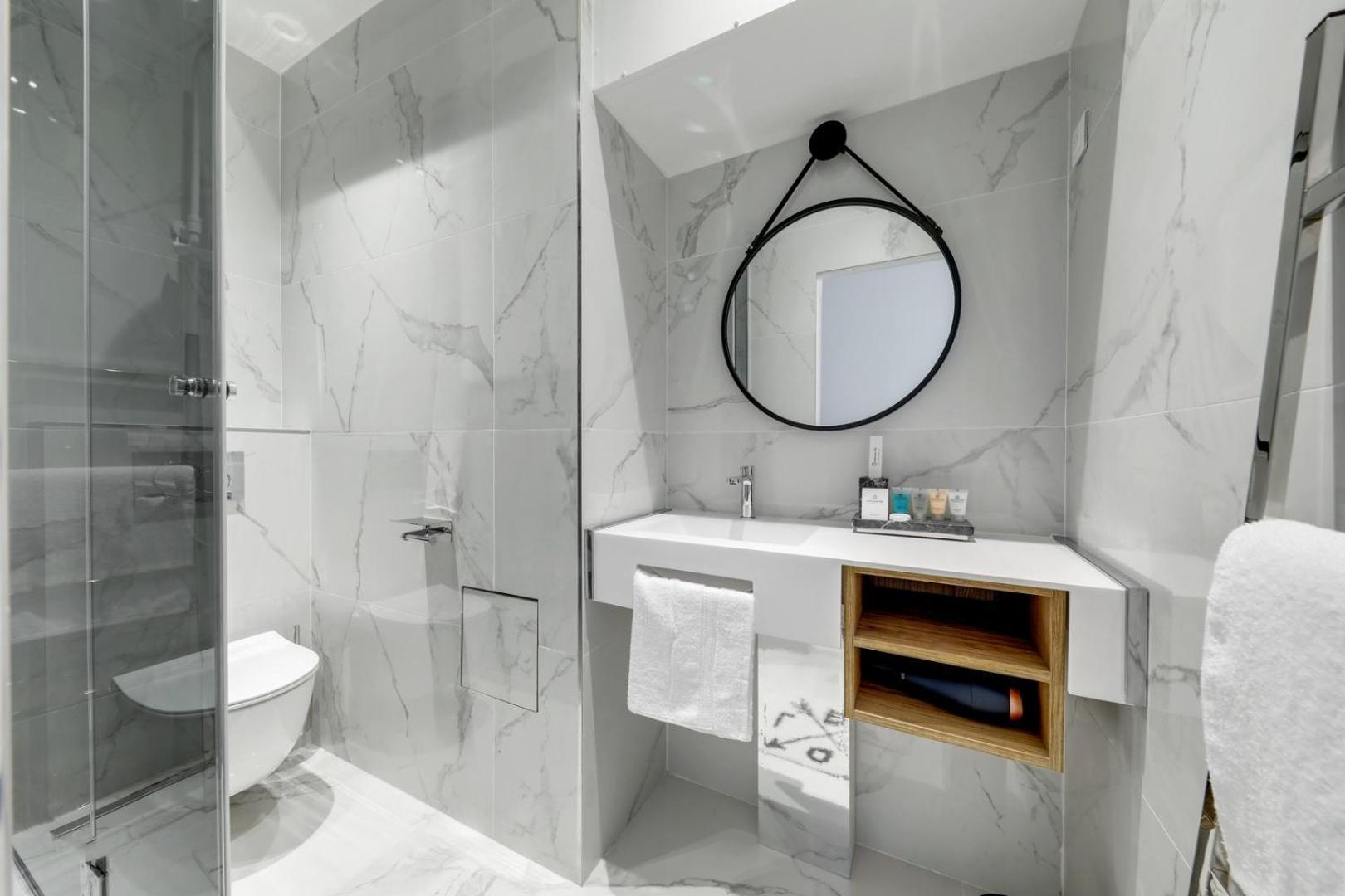 213-Suite Givenchy Paris Extérieur photo